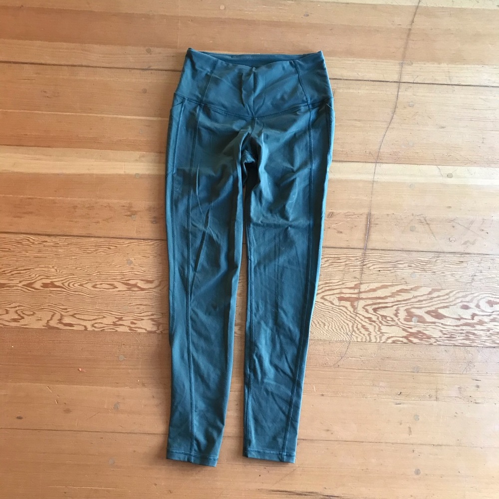 Victoria’s Secret VSX army green yoga pants